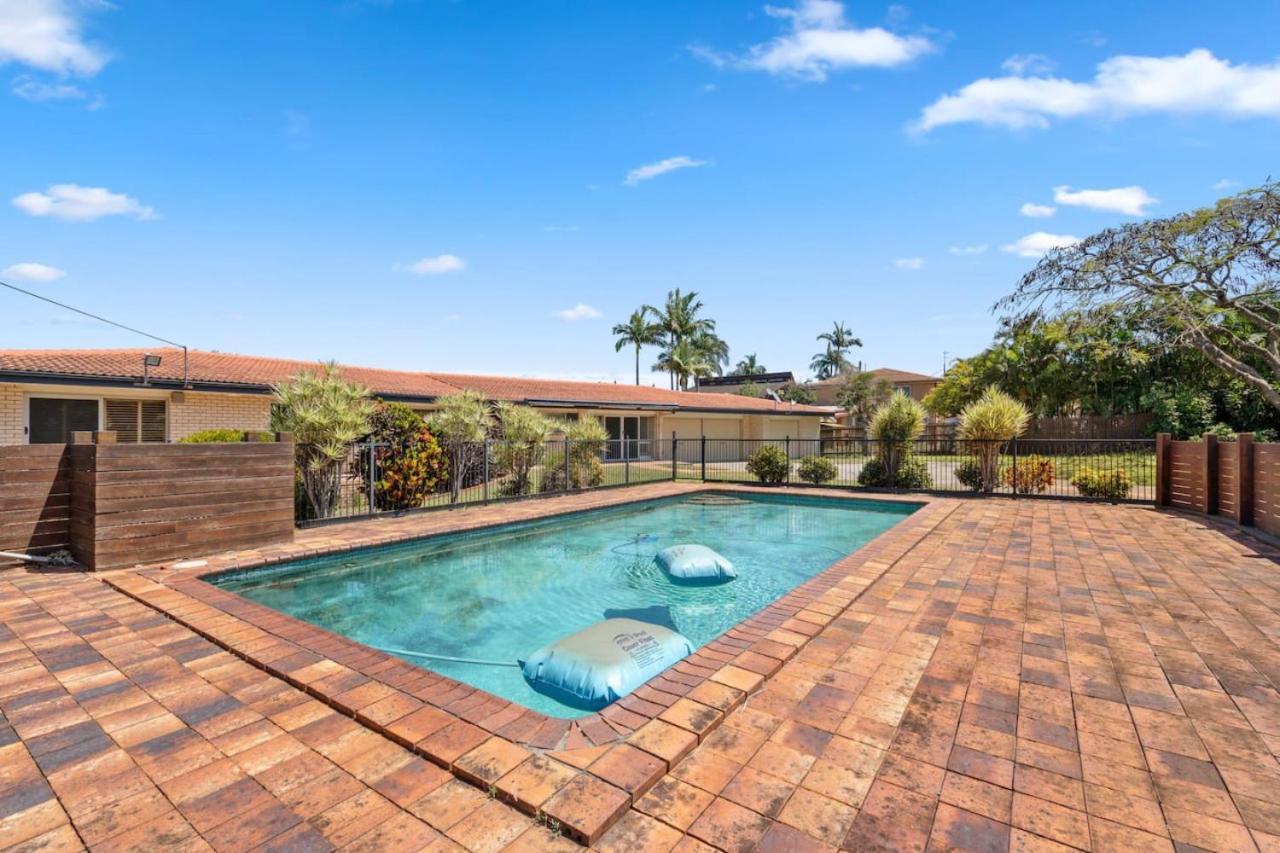 Charming 4br House W Pool And Parking Near Sunnybank Brisbane